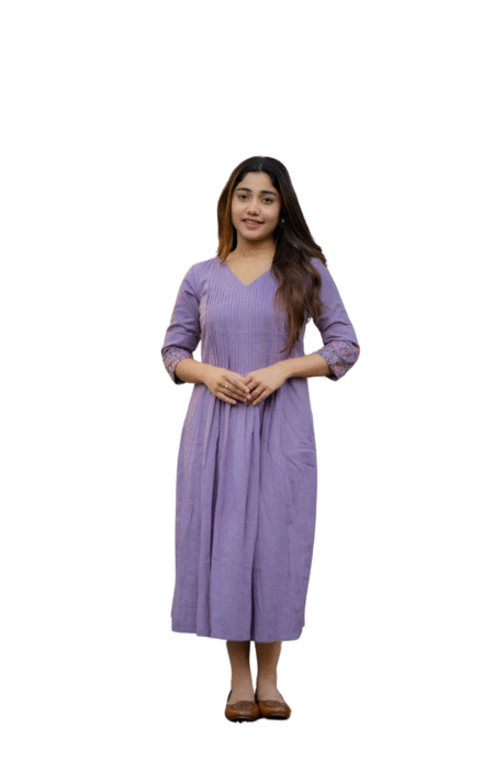 Women's Fashion-Forward Embroidered Kurta Set ? Cotton Comfort, Size (S)